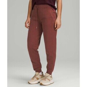 Lululemon Scuba High-Rise Jogger 2 Smoky Red Fleece Sporty Athletic Cozy Casual